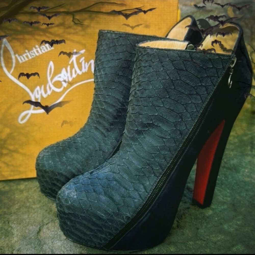 CHRISTIAN LOUBOUTIN BLACK PYTHON HIGH HEEL ANKLE BOOTS /BOOTIES -9.5- NIB! 🔥👢